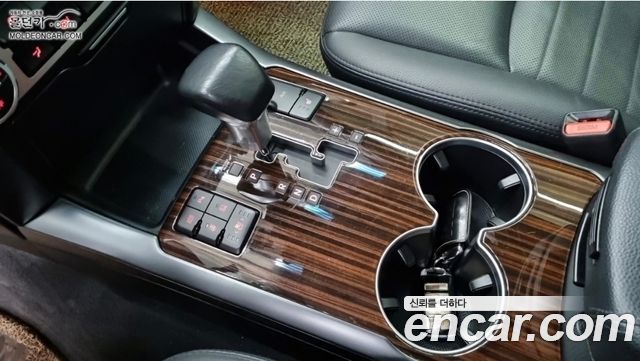 Kia Mohave Diesel 3.0 4WD VIP 2018 — фото 7