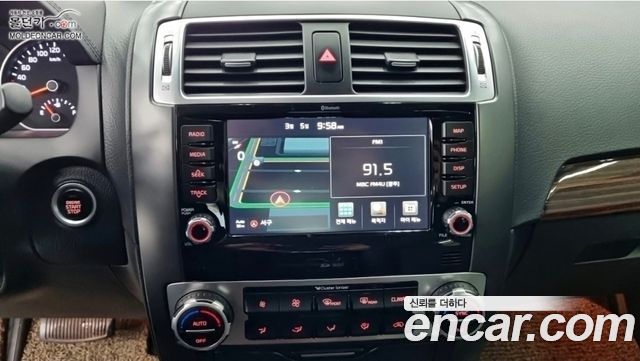 Kia Mohave Diesel 3.0 4WD VIP 2018 — фото 10