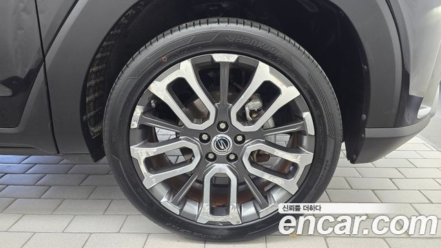 KG Mobility (SsangYong) Torres Gasoline 1.5 2WD T7 2023 — фото 21
