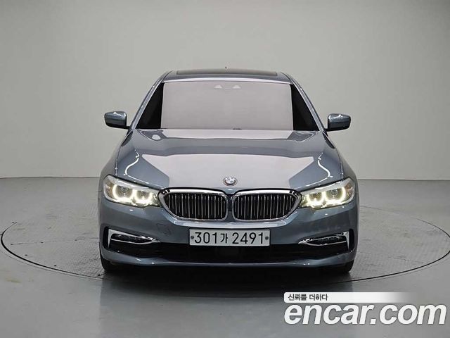 BMW 5 Series (G30) 520i Luxury 2019 — фото 2