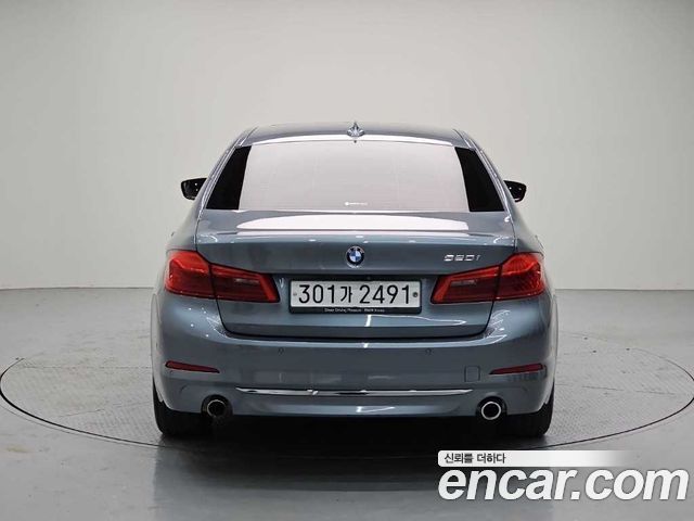 BMW 5 Series (G30) 520i Luxury 2019 — фото 3