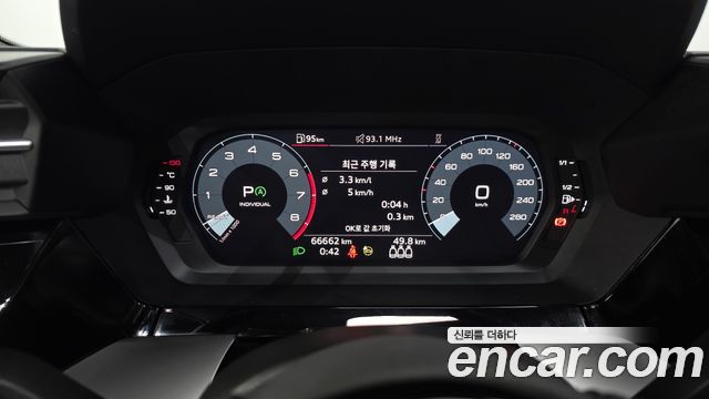 Audi A3 (8Y) 40 TFSI 2023 — фото 8