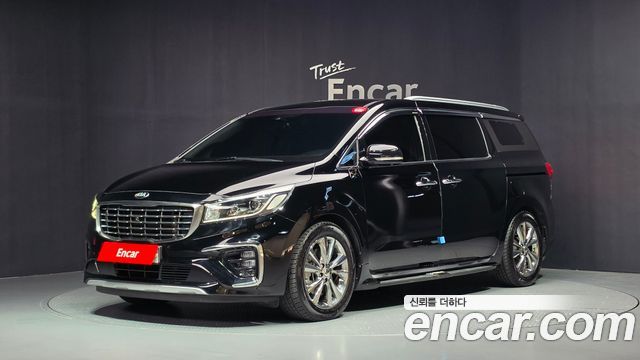 Kia Carnival 9-Seater Noblesse Special