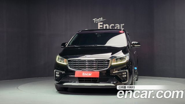 Kia Carnival 9-Seater Noblesse Special 2020 — фото 3
