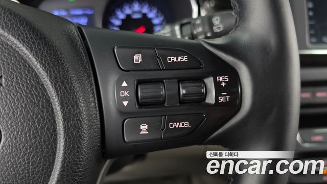 Kia Carnival 9-Seater Noblesse Special 2020 — фото 16