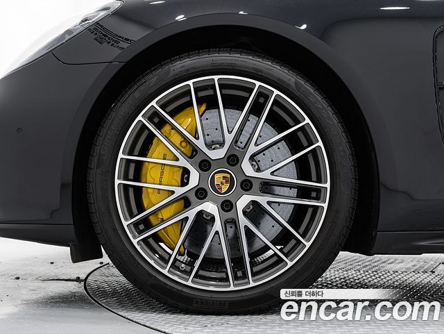 Porsche Panamera (971) 4.0 Turbo S E-Hybrid 2023 — фото 5