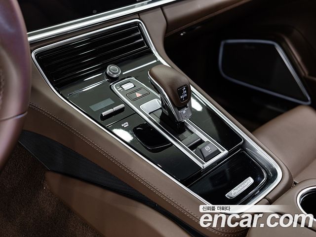 Porsche Panamera (971) 4.0 Turbo S E-Hybrid 2023 — фото 9