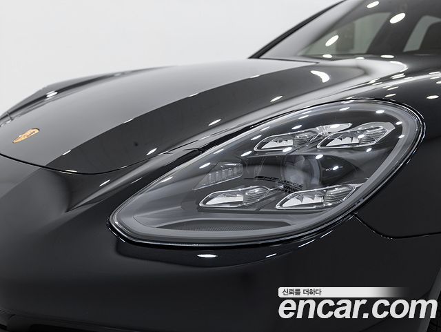 Porsche Panamera (971) 4.0 Turbo S E-Hybrid 2023 — фото 15