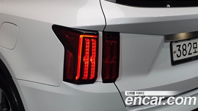 Kia Sorento (IV) HEV 1.6 2WD Gravity 2023 — фото 23