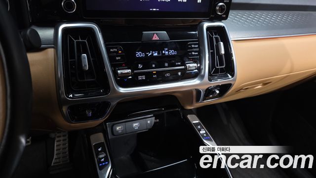 Kia Sorento (IV) HEV 1.6 2WD Gravity 2023 — фото 34