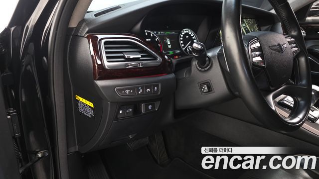 Genesis EQ900 3.8 GDI AWD Prestige 2016 — фото 13