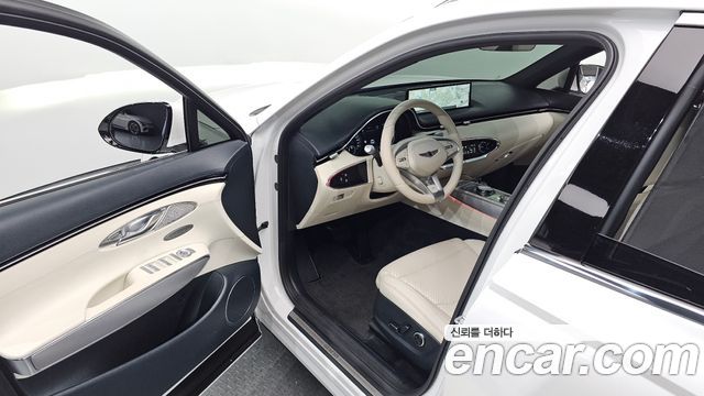 Genesis Electrified (GV70) e-AWD 2022 — фото 10
