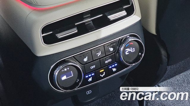Genesis Electrified (GV70) e-AWD 2022 — фото 29