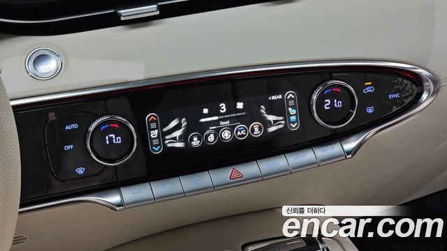 Genesis Electrified (GV70) e-AWD 2022 — фото 30