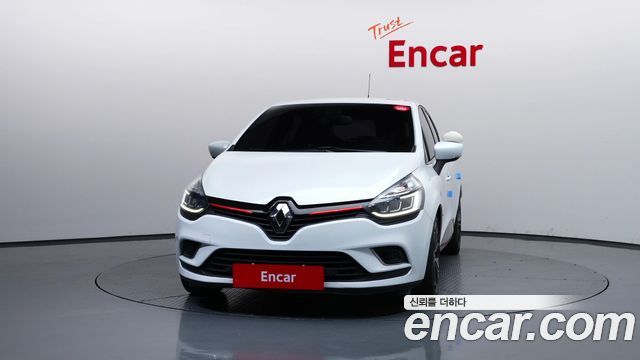 Renault Korea Clio Intens 2018 — фото 3