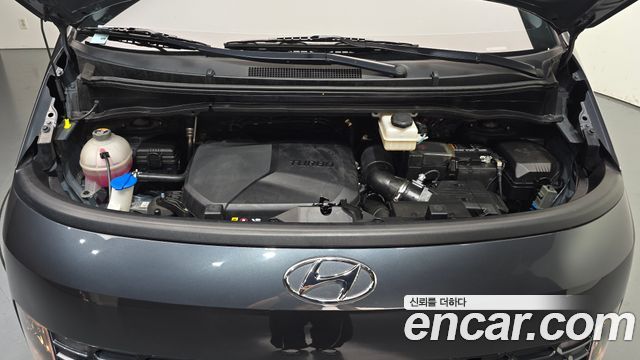 Hyundai Staria Cargo 5-Seater Smart 2022 — фото 6