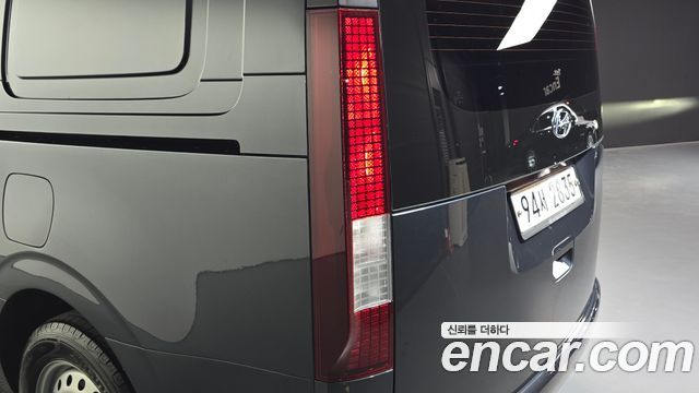 Hyundai Staria Cargo 5-Seater Smart 2022 — фото 23