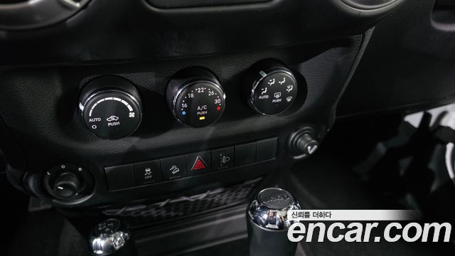 Jeep Wrangler (JK) 2.8 Diesel Rubicon 4Door 2013 — фото 15