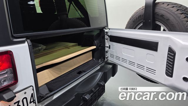 Jeep Wrangler (JK) 2.8 Diesel Rubicon 4Door 2013 — фото 20