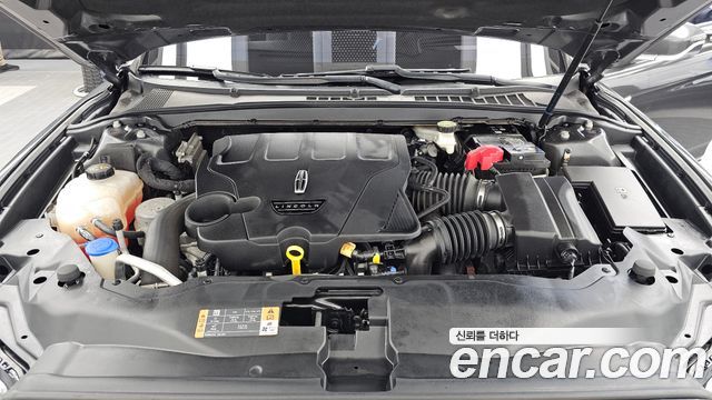 Lincoln Continental (X) 3.0 AWD 2019 — фото 6