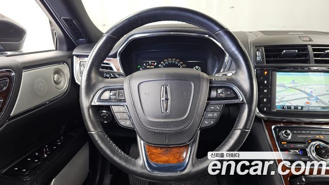 Lincoln Continental (X) 3.0 AWD 2019 — фото 13