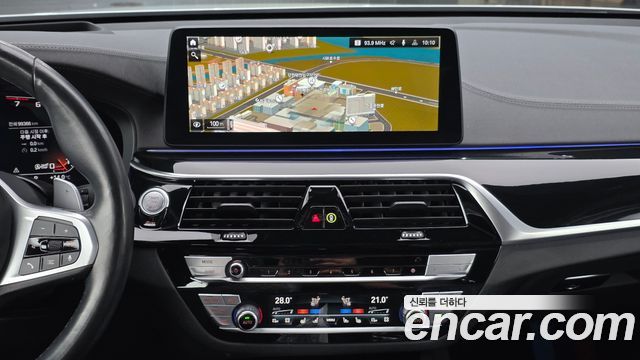 BMW 6 Series GT (G32) 630i xDrive M Sport 2021 — фото 17
