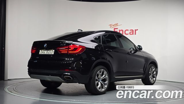 BMW X6 (F16) xDrive 30d 2018 — фото 2