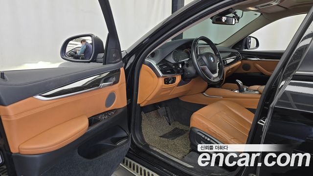 BMW X6 (F16) xDrive 30d 2018 — фото 10
