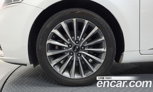 Kia K7 3.0 LPI Prestige (Rental Car) 2016 — фото 5