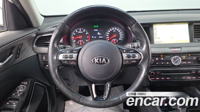 Kia K7 3.0 LPI Prestige (Rental Car) 2016 — фото 14