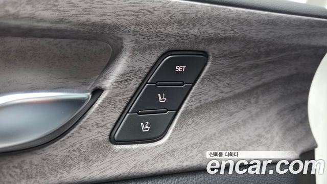 Kia K7 3.0 LPI Prestige (Rental Car) 2016 — фото 32
