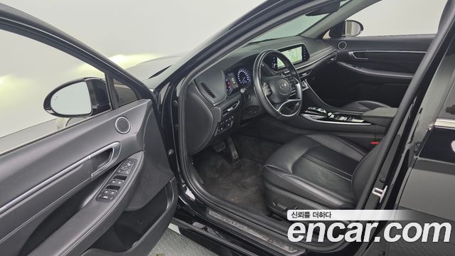 Hyundai Sonata (DN8) 2.0 Premium Plus 2023 — фото 10