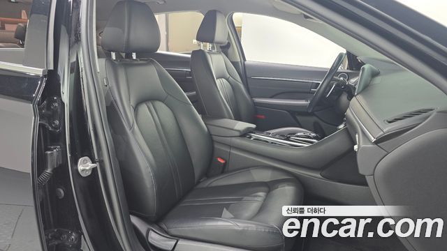 Hyundai Sonata (DN8) 2.0 Premium Plus 2023 — фото 17