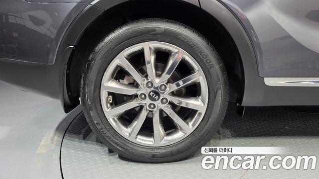 Kia Sorento Diesel 2.0 2WD Noblesse 2016 — фото 5