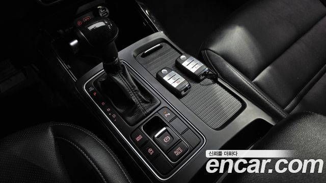 Kia Sorento Diesel 2.0 2WD Noblesse 2016 — фото 9