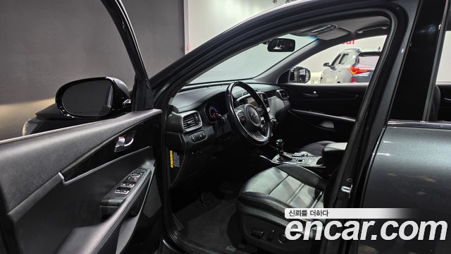 Kia Sorento Diesel 2.0 2WD Noblesse 2016 — фото 10