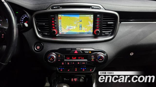 Kia Sorento Diesel 2.0 2WD Noblesse 2016 — фото 12