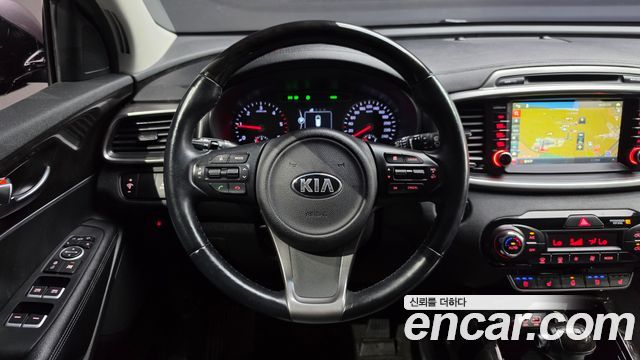 Kia Sorento Diesel 2.0 2WD Noblesse 2016 — фото 13