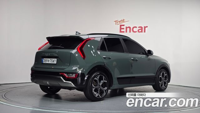Kia Niro Signature 2024 — фото 2