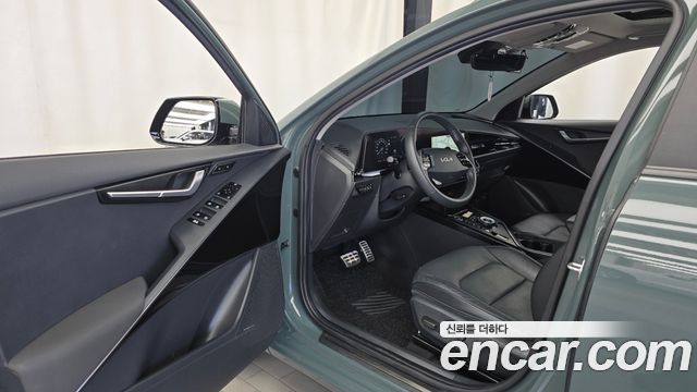 Kia Niro Signature 2024 — фото 10