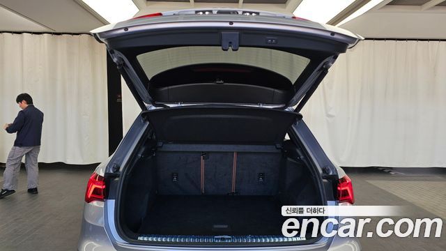 Audi Q3 (F3) 35 TDI Premium 2020 — фото 19