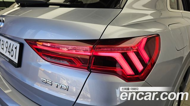 Audi Q3 (F3) 35 TDI Premium 2020 — фото 23
