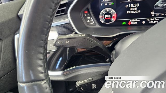 Audi Q3 (F3) 35 TDI Premium 2020 — фото 30