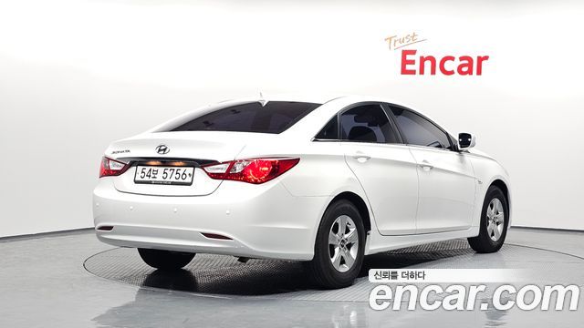 Hyundai Sonata The Brilliant LPI Style 2013 — фото 2