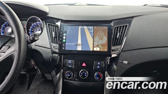 Hyundai Sonata The Brilliant LPI Style 2013 — фото 15