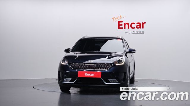 Kia Niro Luxury 2018 — фото 3