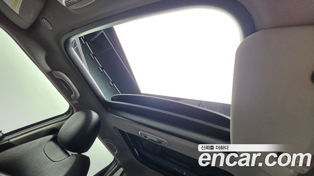 MINI Cooper S 5Door Standard 3rd 2015 — фото 18