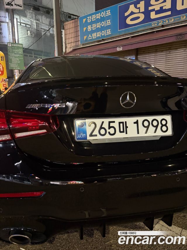 Mercedes-Benz A-Class (W177) AMG A35 4MATIC Sedan 2021 — фото 17