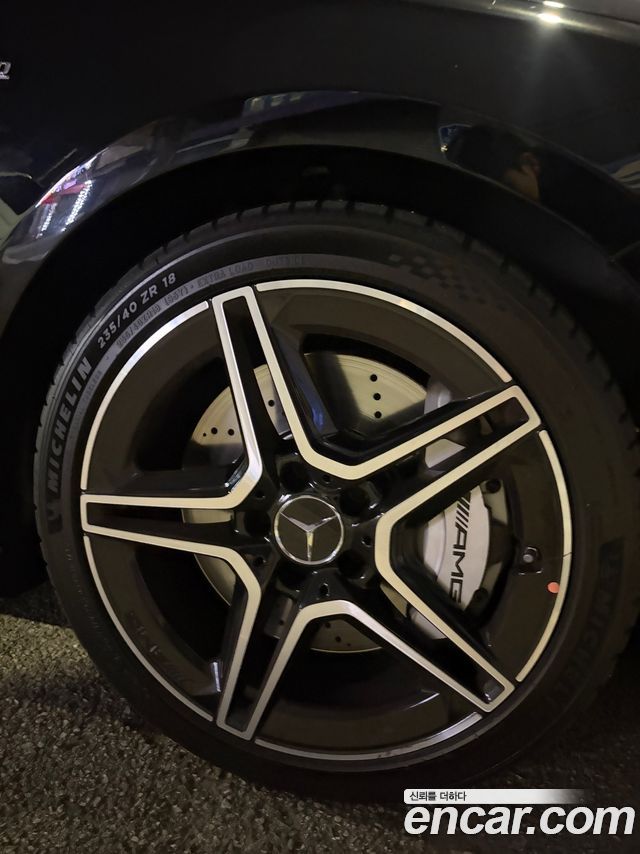 Mercedes-Benz A-Class (W177) AMG A35 4MATIC Sedan 2021 — фото 18