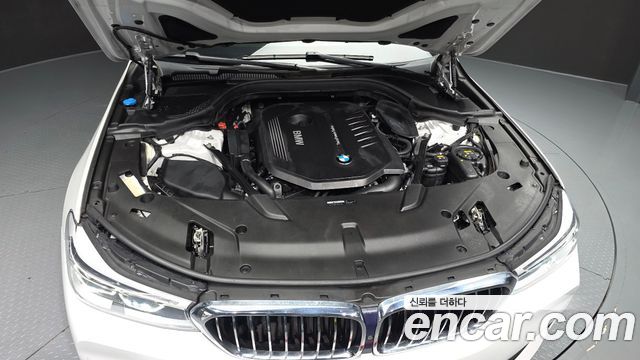 BMW 6 Series GT (G32) 640i xDrive Luxury 2018 — фото 6